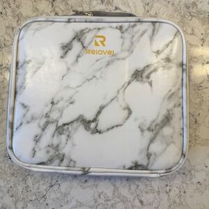 Relavel Travel Cosmetic Case & Organizer‎ Pre-Owned